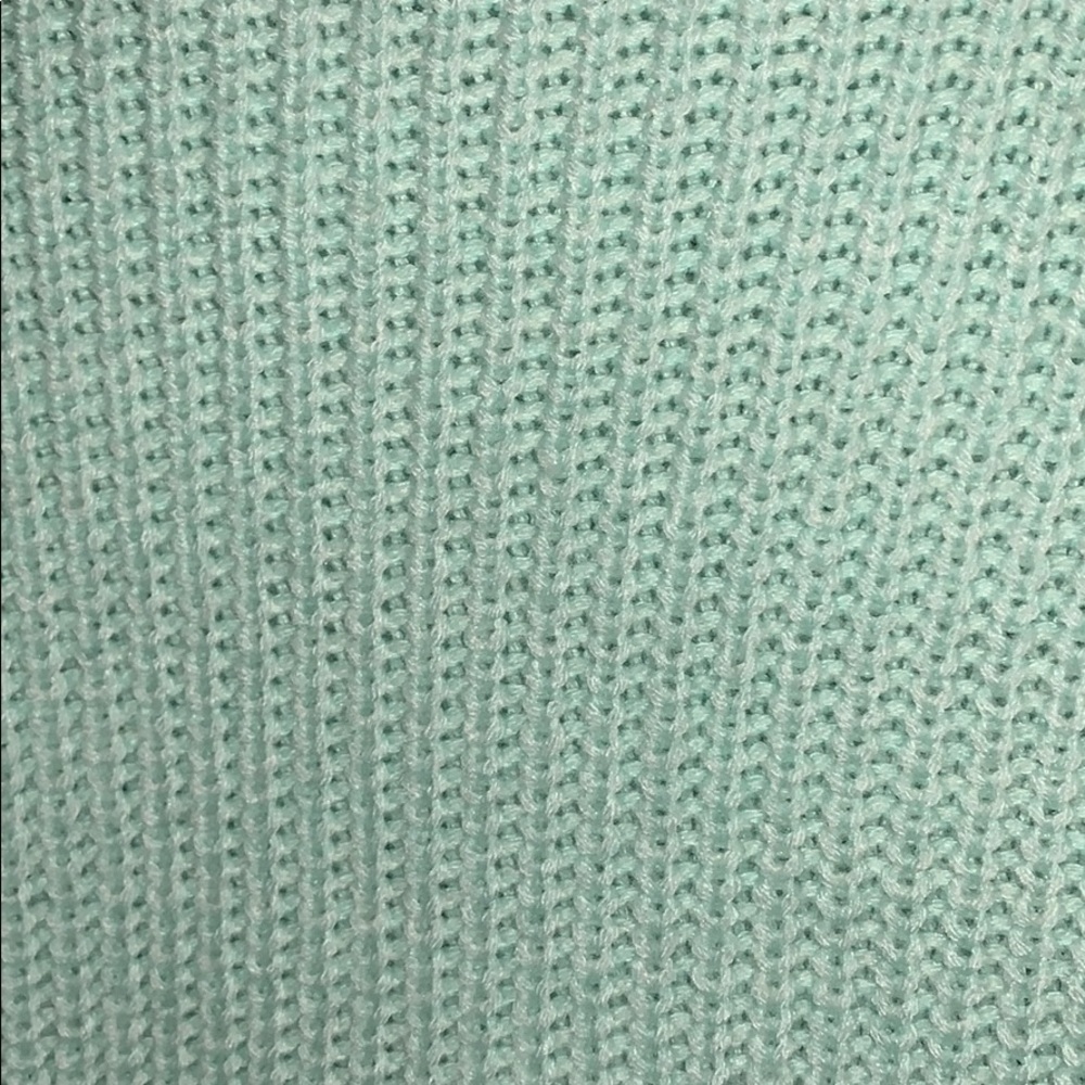 Sweater - Picture 5 of 5